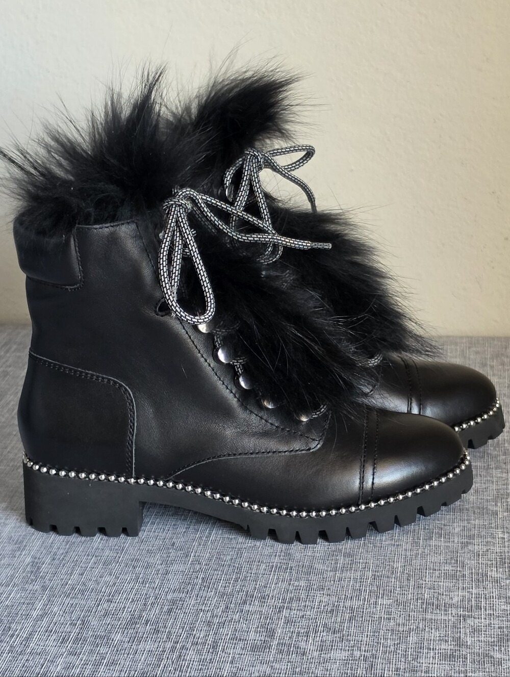 NWOT Cecelia New York Trekker Black Leather Genuine Fox Fur Moto Boots Size 7